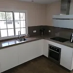 Vivienda En Vakantiehuis *